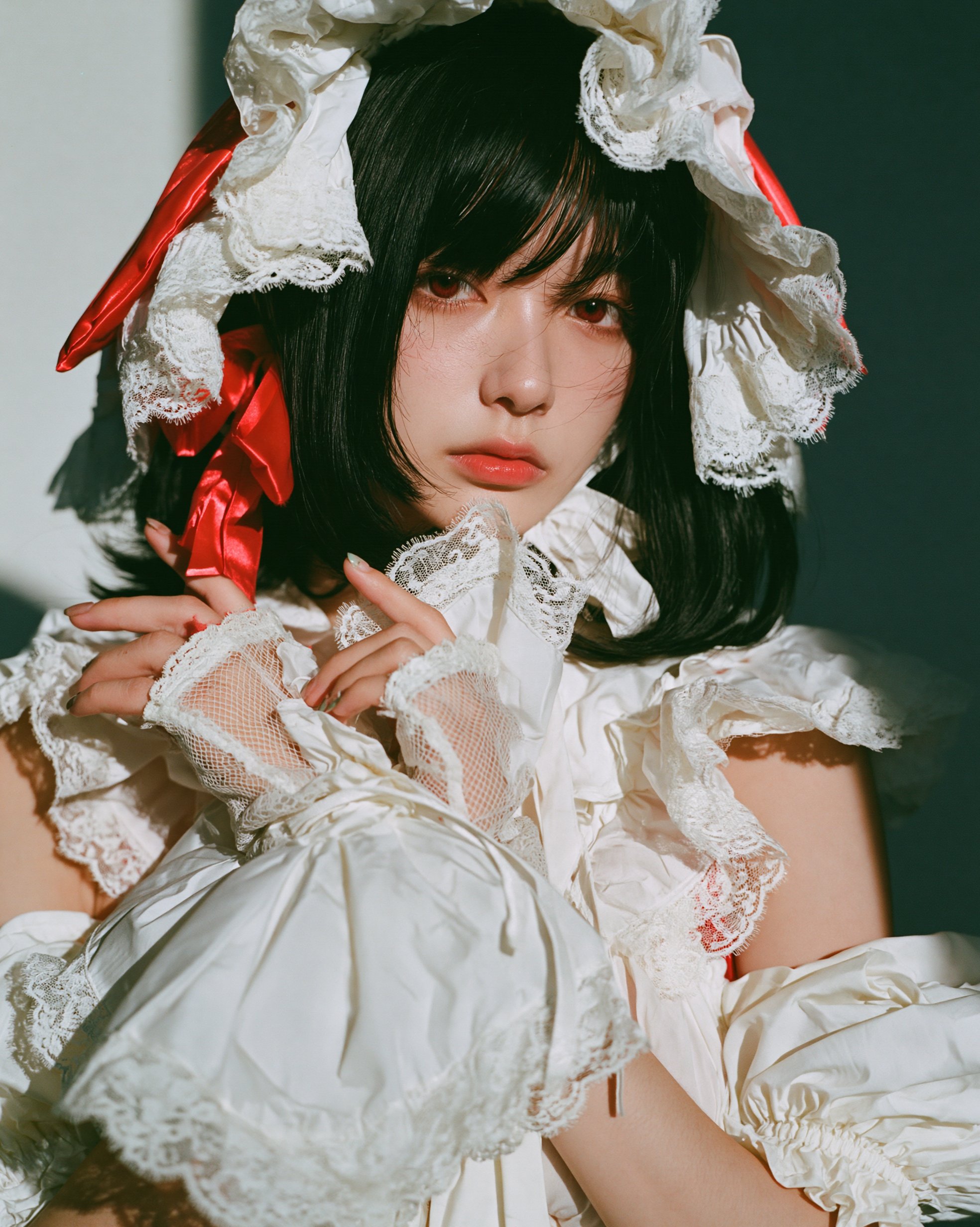 匿名感构图, 动漫博主感, 打扮成虚拟偶像风, Cos, photo by Rinko Kawauchi, --preview This pr… 1